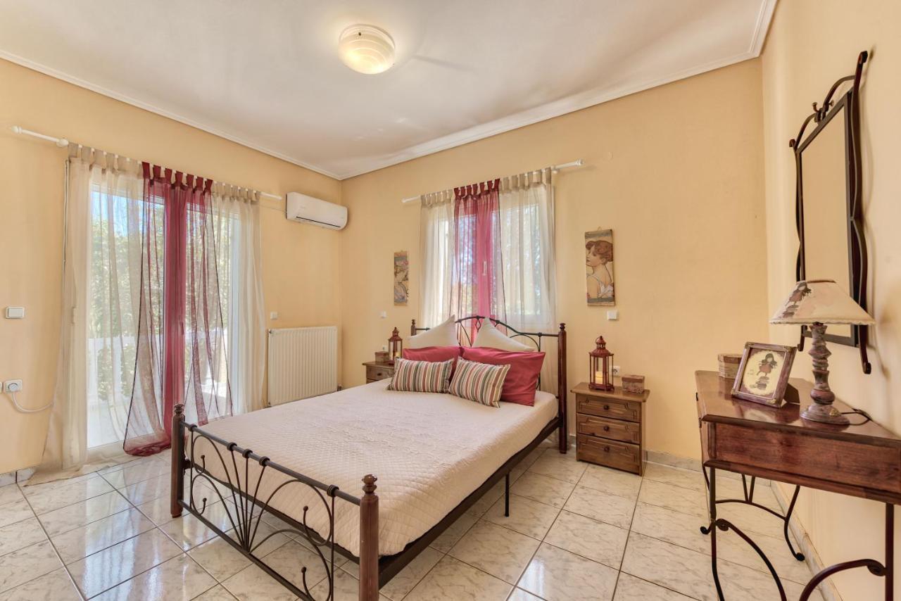 Aloisio'S Estate Appartement Gaitani Buitenkant foto